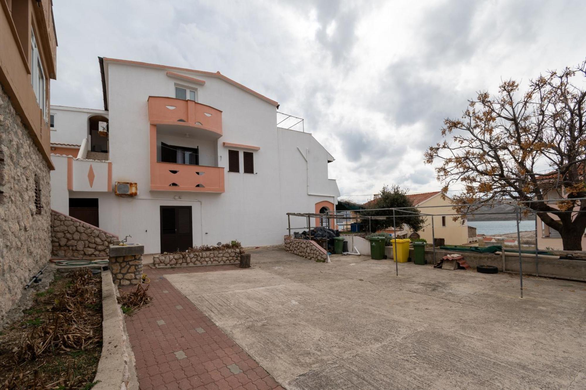 Apartments And Rooms With Parking Space Zubovici, Pag - 16063 Exterior photo